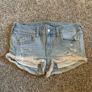 Laced shortie denim shorts